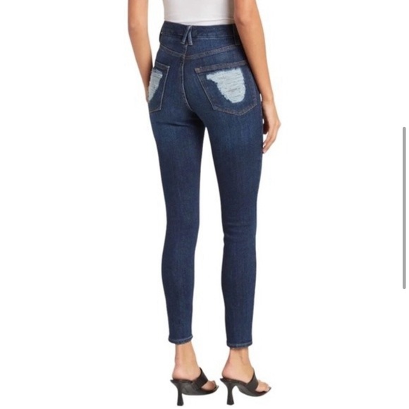 Good American Good Waist Distressed Pocket Skinny Jeans - Picture 3 of 10